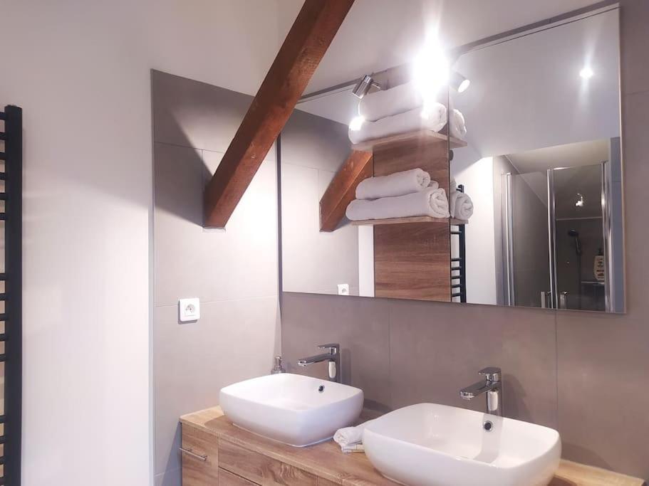 Suite Mansardee Independante, 25Min Lyon-Villefranche Chazay-d'Azergues Eksteriør billede